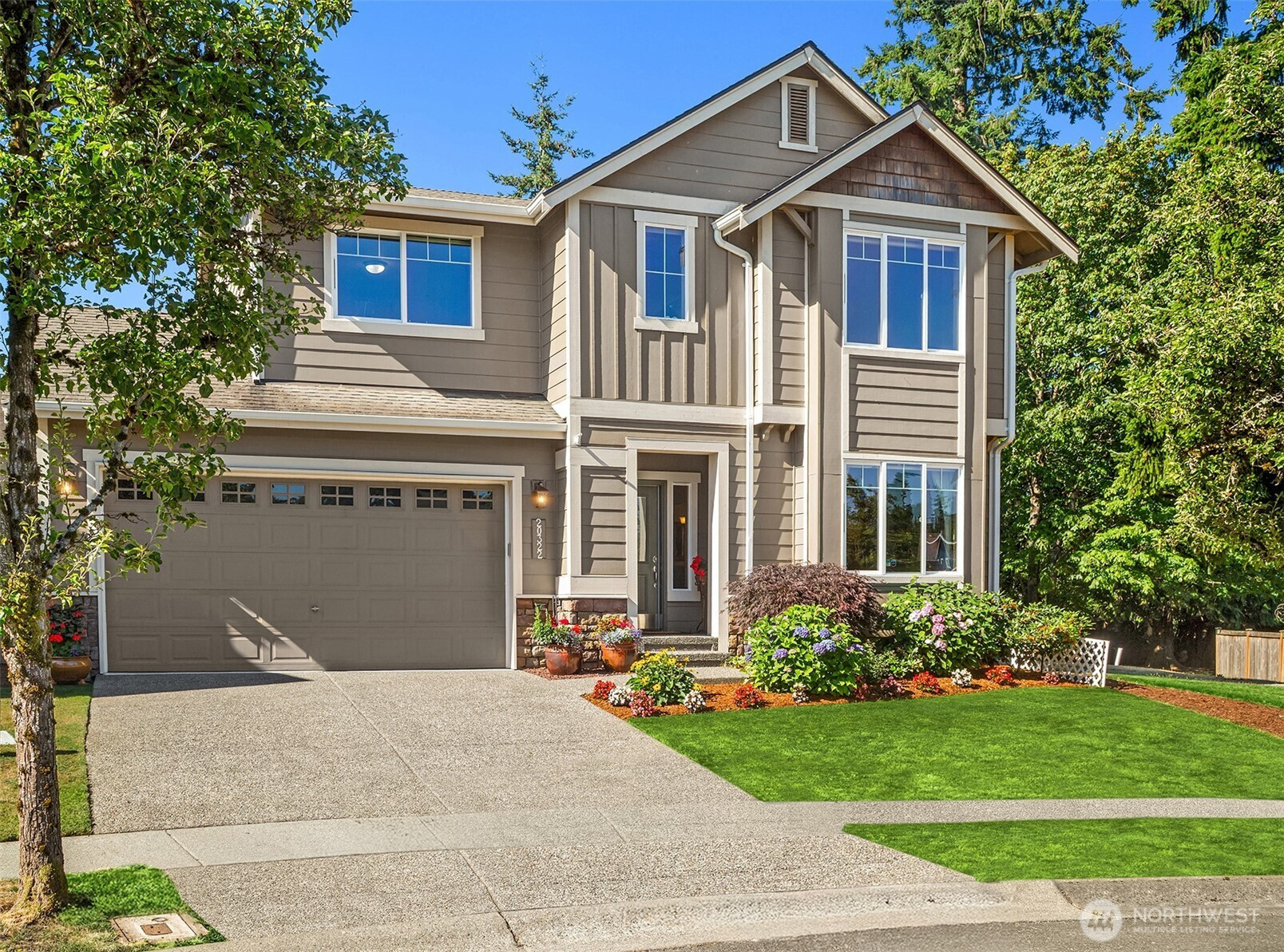 20322 10th Avenue W, Lynnwood, WA 98036