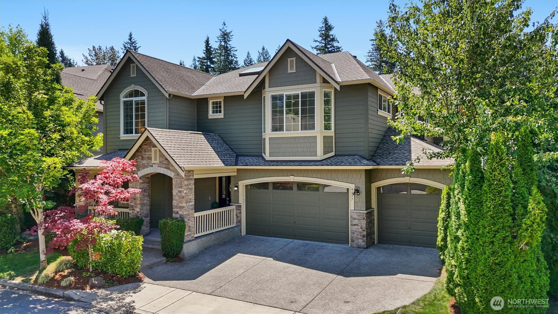 9657 242nd Way NE, Redmond, WA 98053