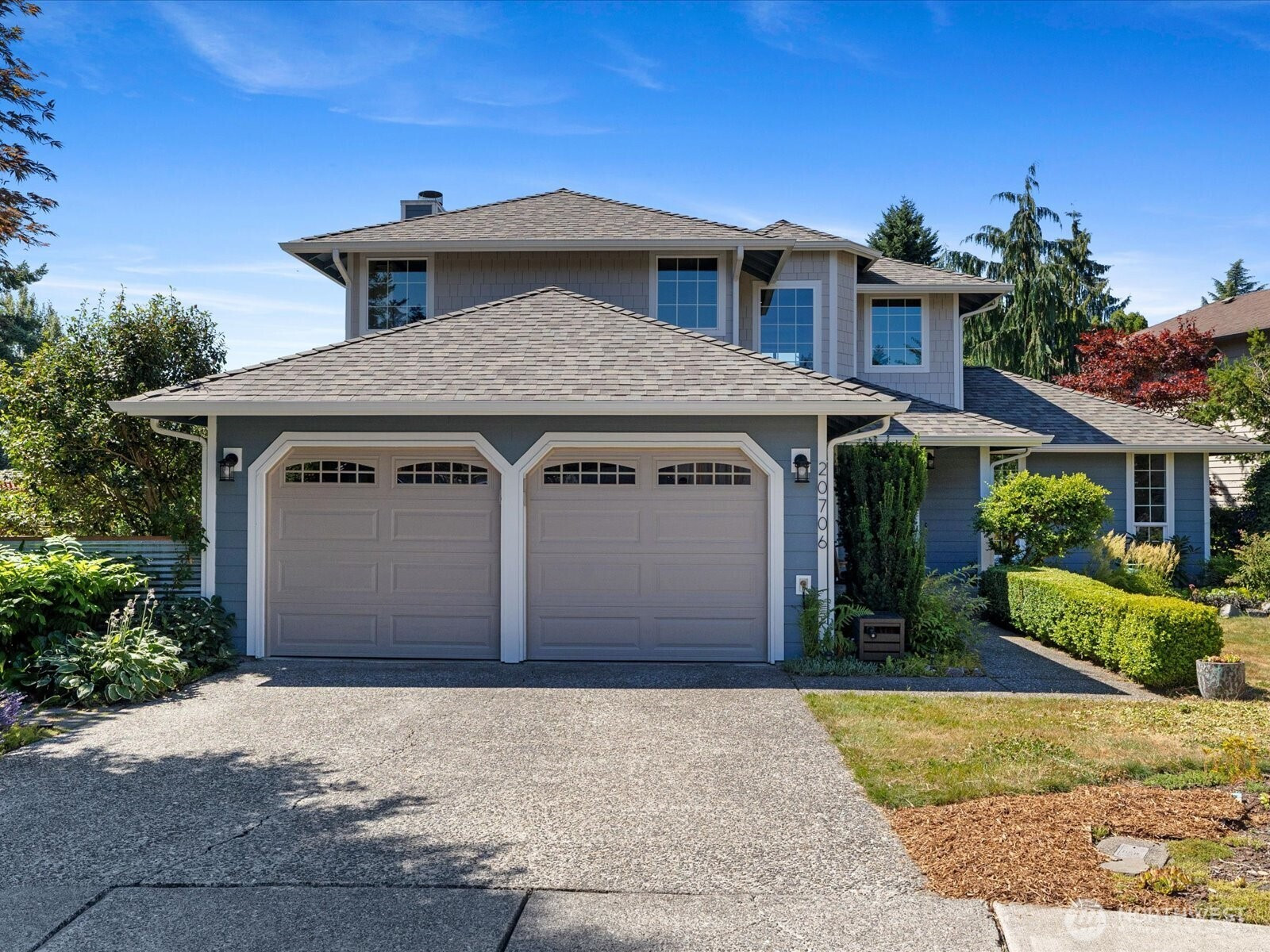 20706 W 29th Place, Lynnwood, WA 98036