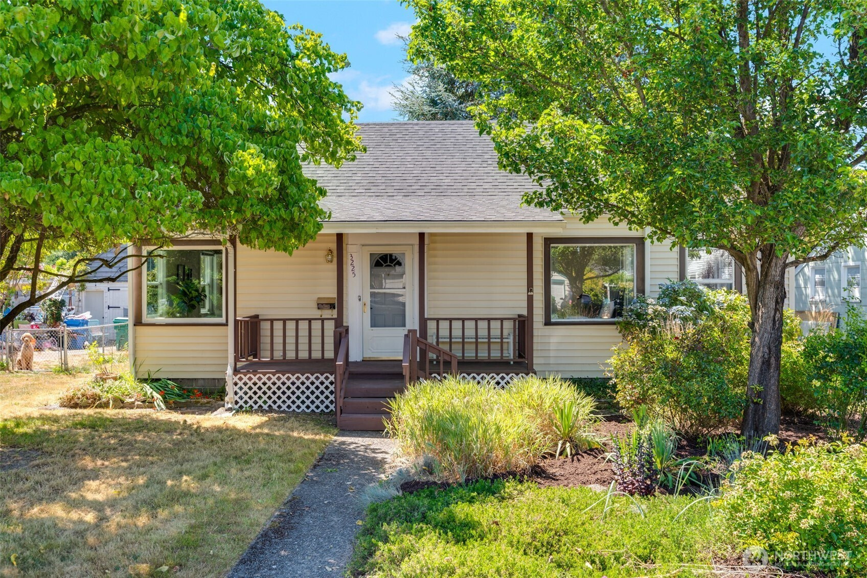 3225 Pear Street SE, Olympia, WA 98501