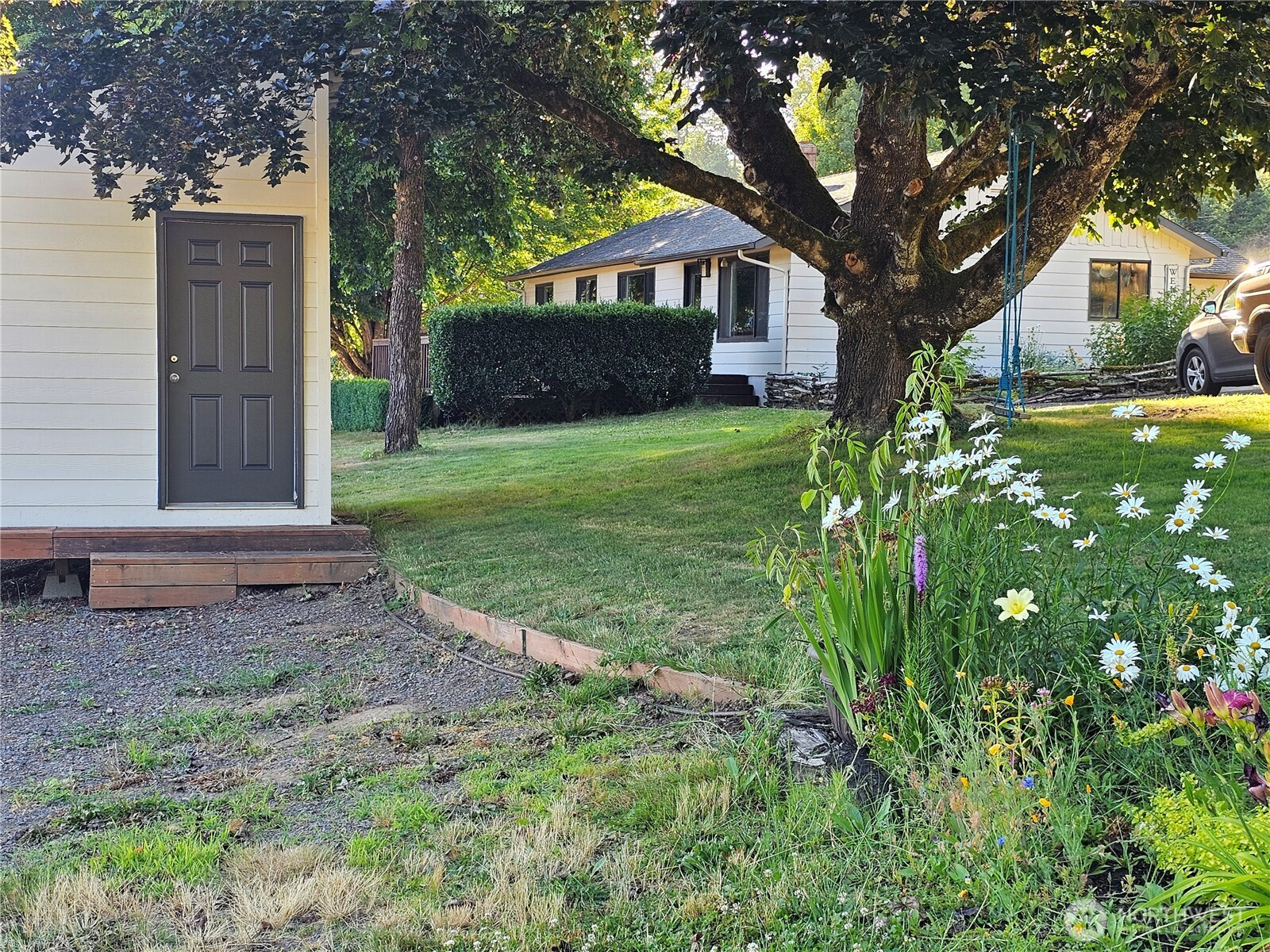 8054 Lewis River Road, Ariel, WA 98603