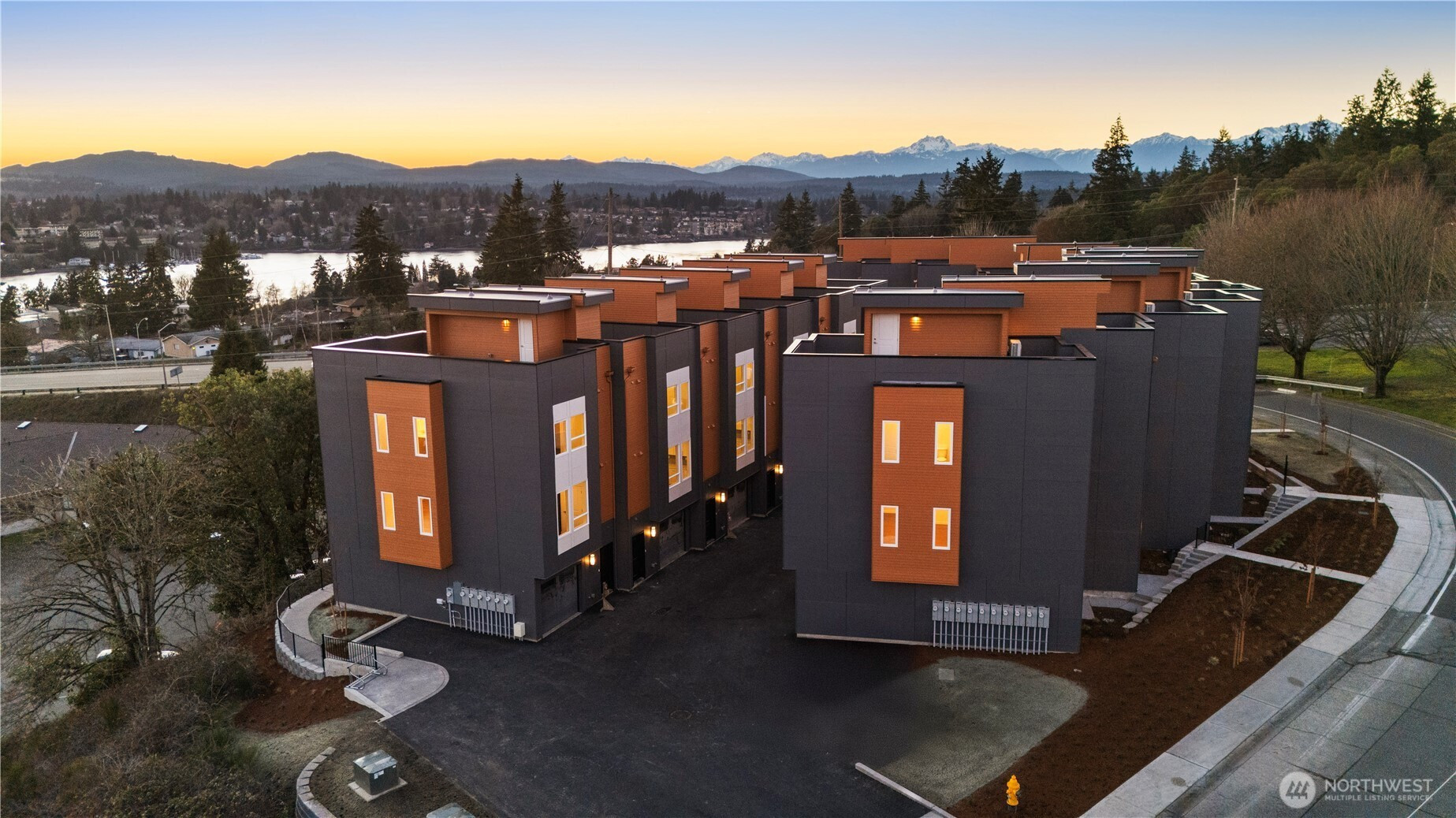 2781 Clare Avenue, Bremerton, WA 98310