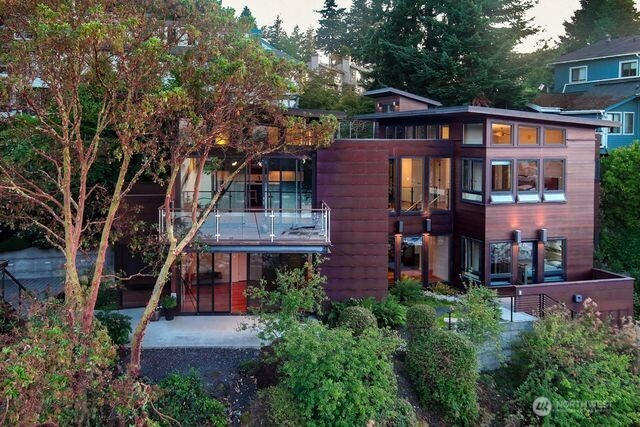 630 Harrison Street, Friday Harbor, WA 98250