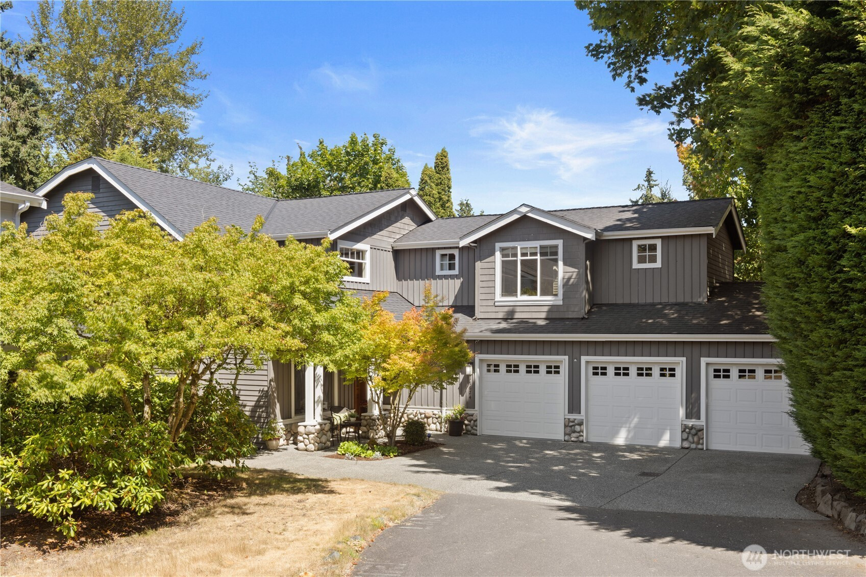 11624 NE 107th Lane, Kirkland, WA 98033