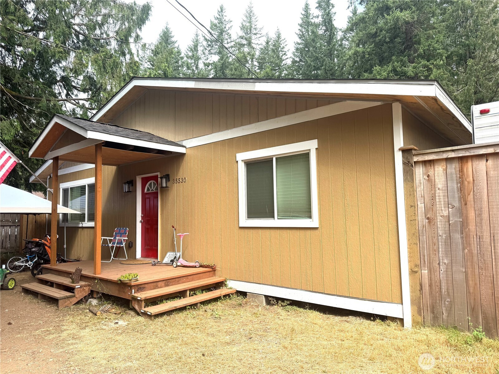 35530 SE 252nd Street, Ravensdale, WA 98051