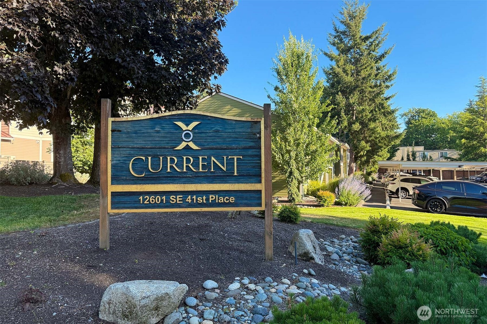 12607 SE 41ST Place, Bellevue, WA 98006