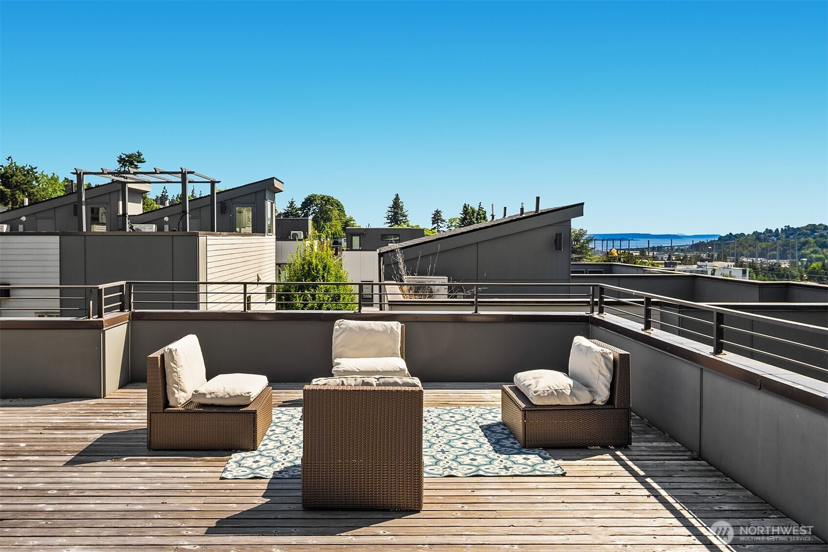 3252 14th Ave W, Seattle, WA 98119