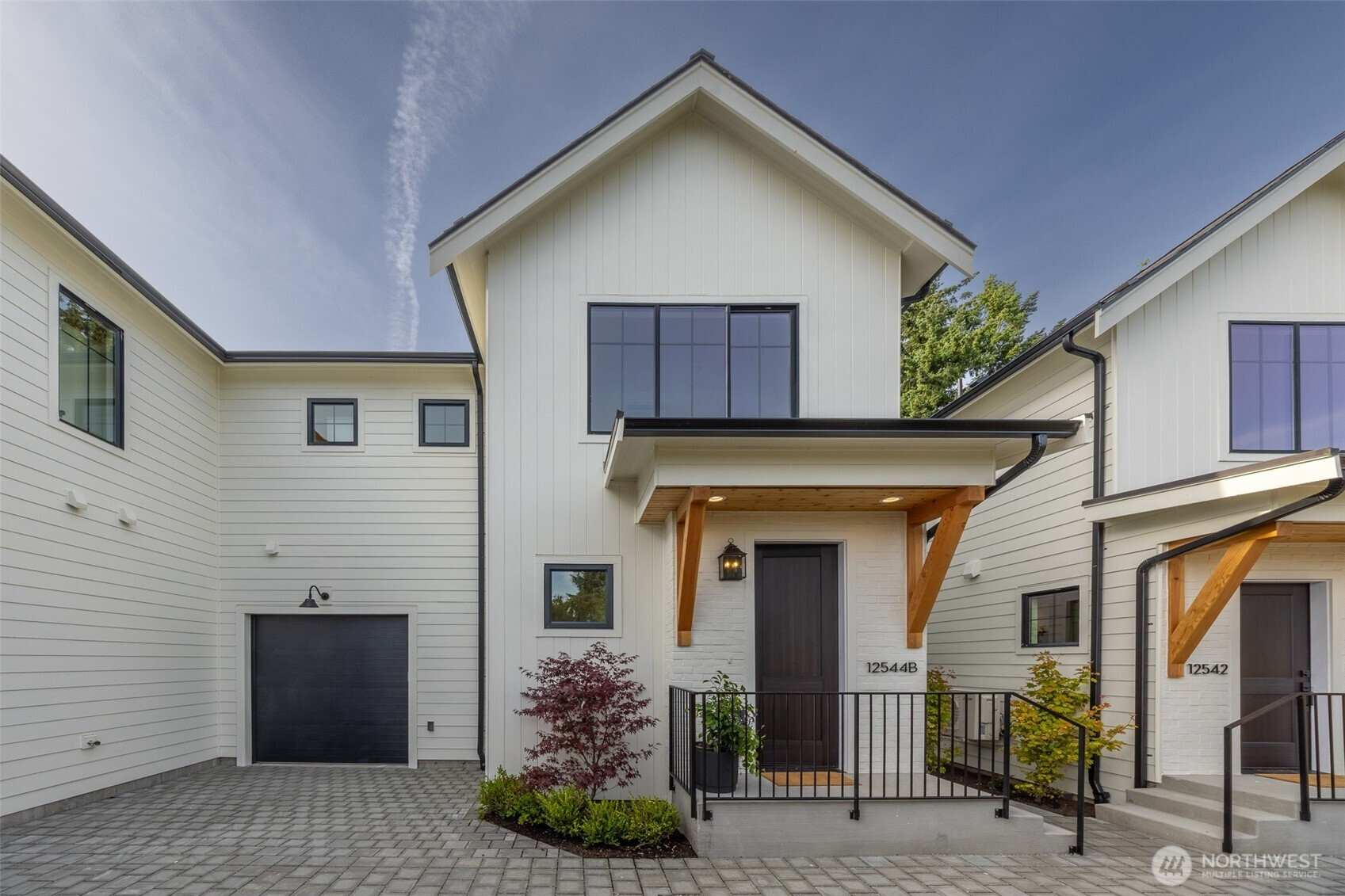 12544 2nd Avenue NW, Seattle, WA 98177