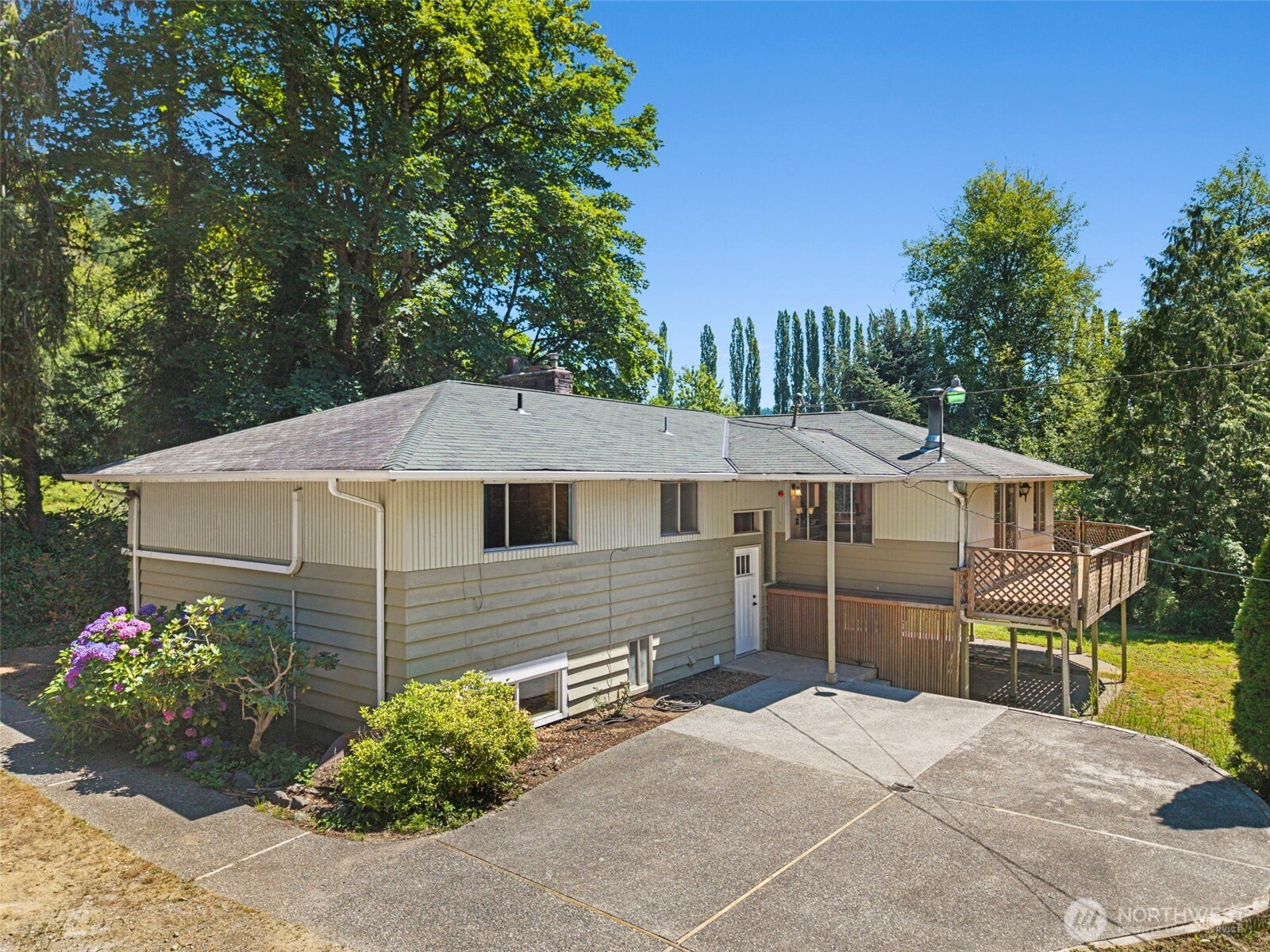17805 SE Jones Road, Renton, WA 98058