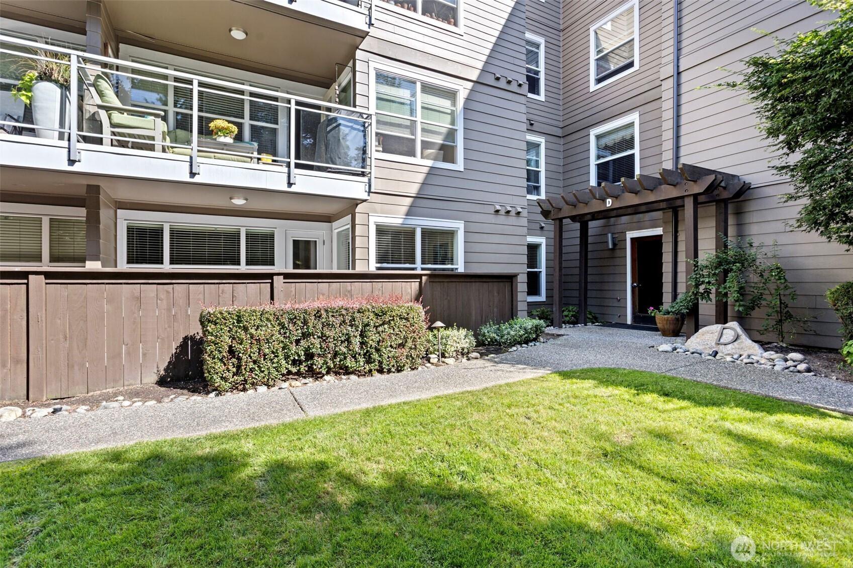 22910 90th Ave W, Edmonds, WA 98026