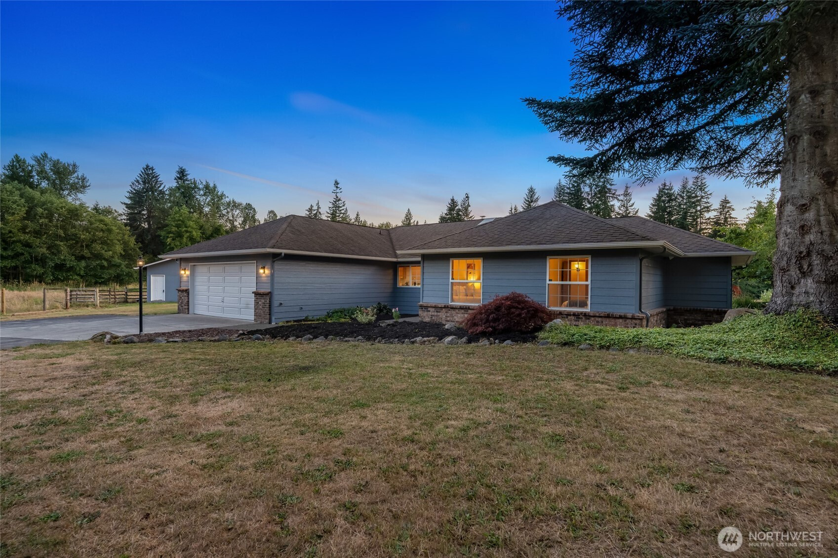 16432 91st Avenue NE, Arlington, WA 98223