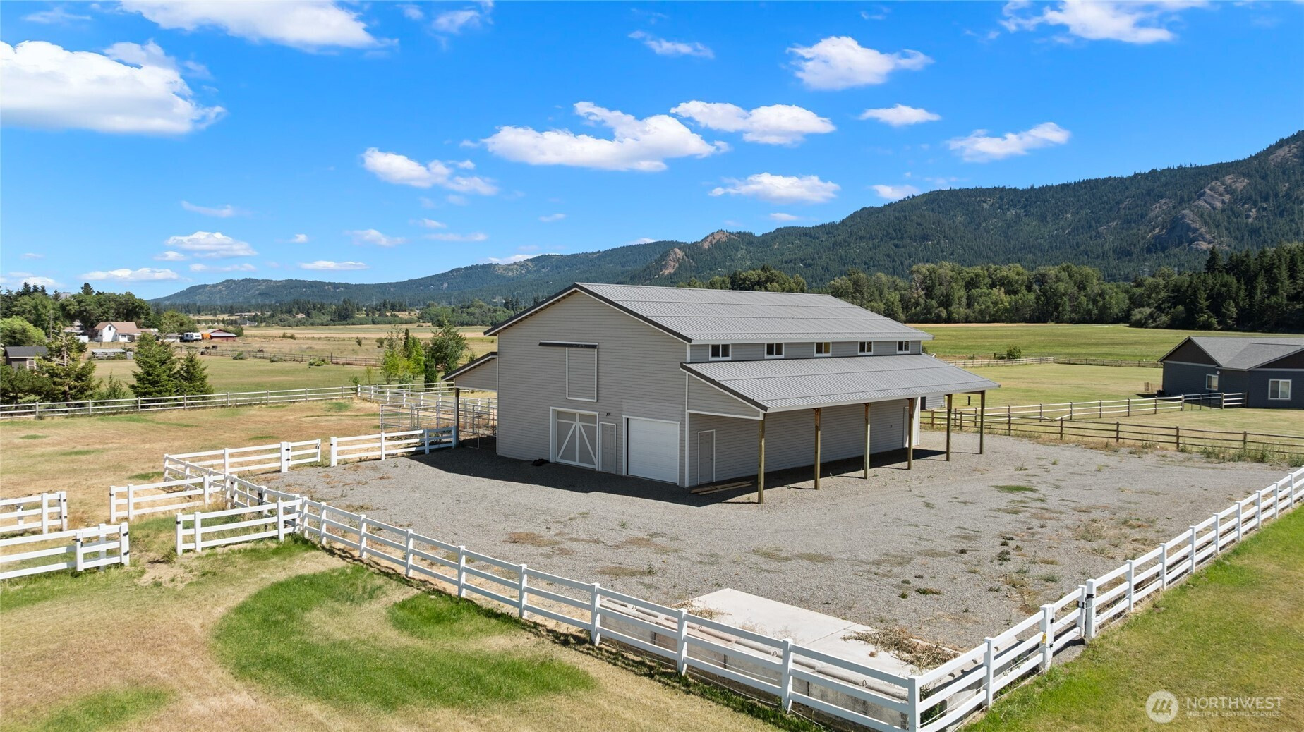 522 Pine Ridge Lane, Cle Elum, WA 98922