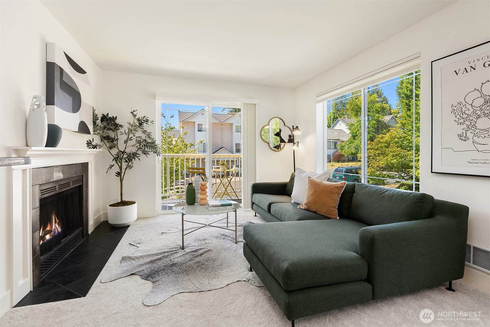 937 N 200th Street, Shoreline, WA 98133