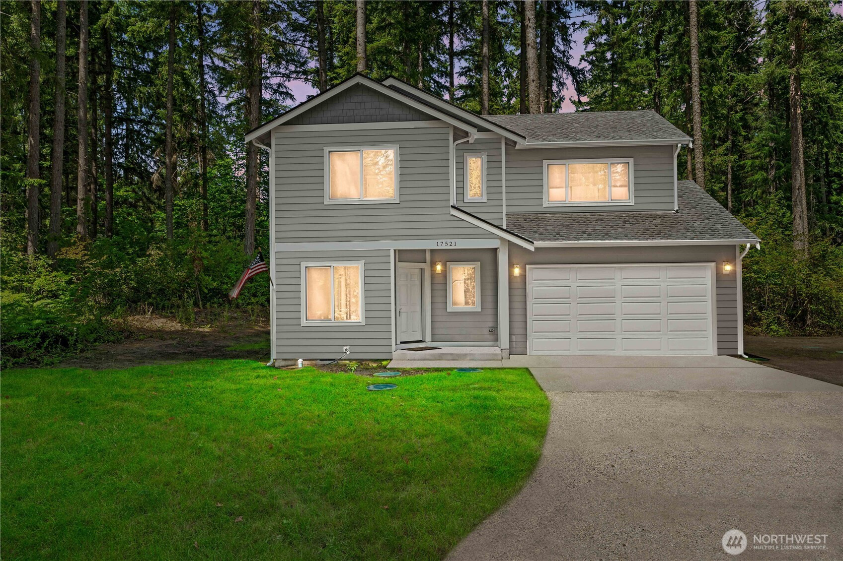 17521 Loop Lane SE, Yelm, WA 98597