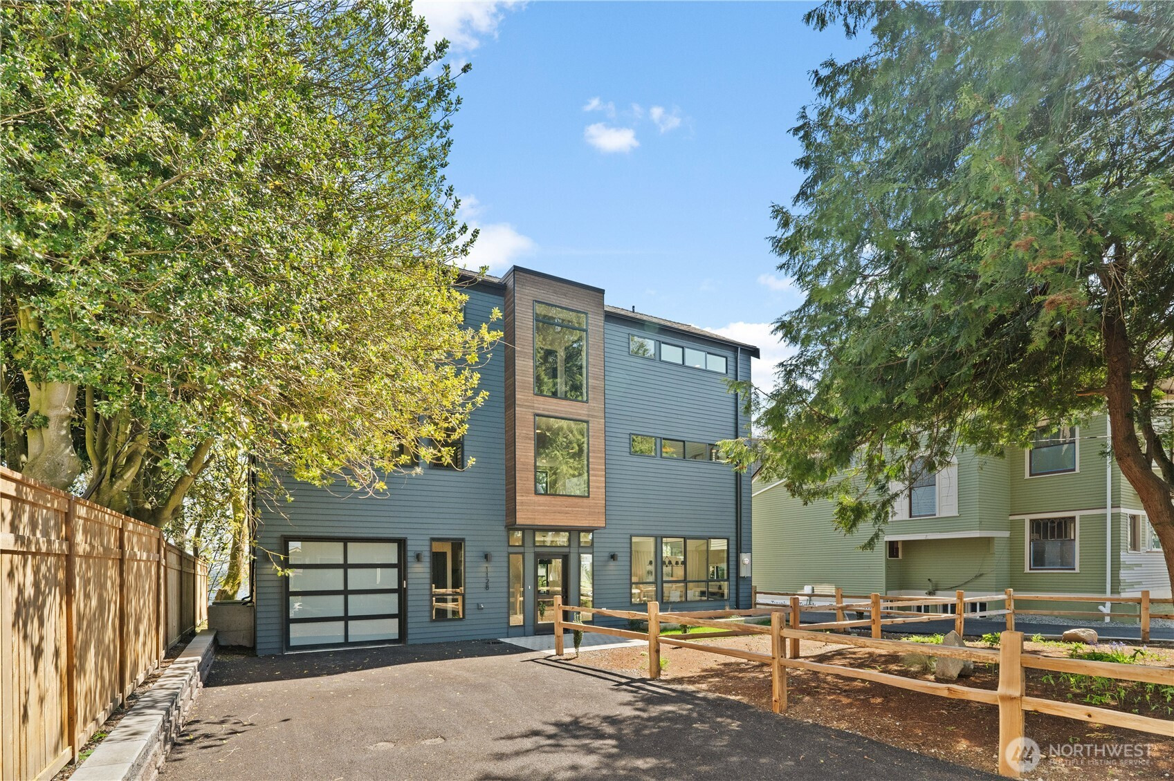 1128 31st Avenue S, Seattle, WA 98144