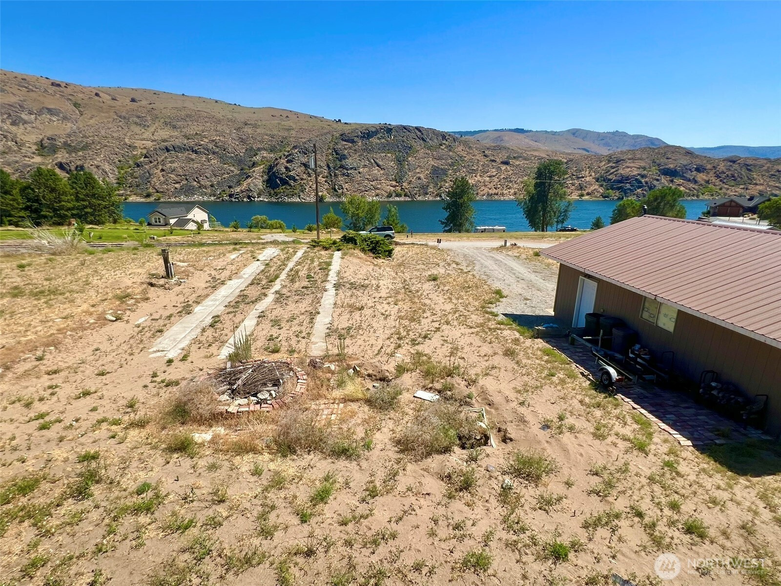 27375 US Hwy 97, Chelan, WA 98816