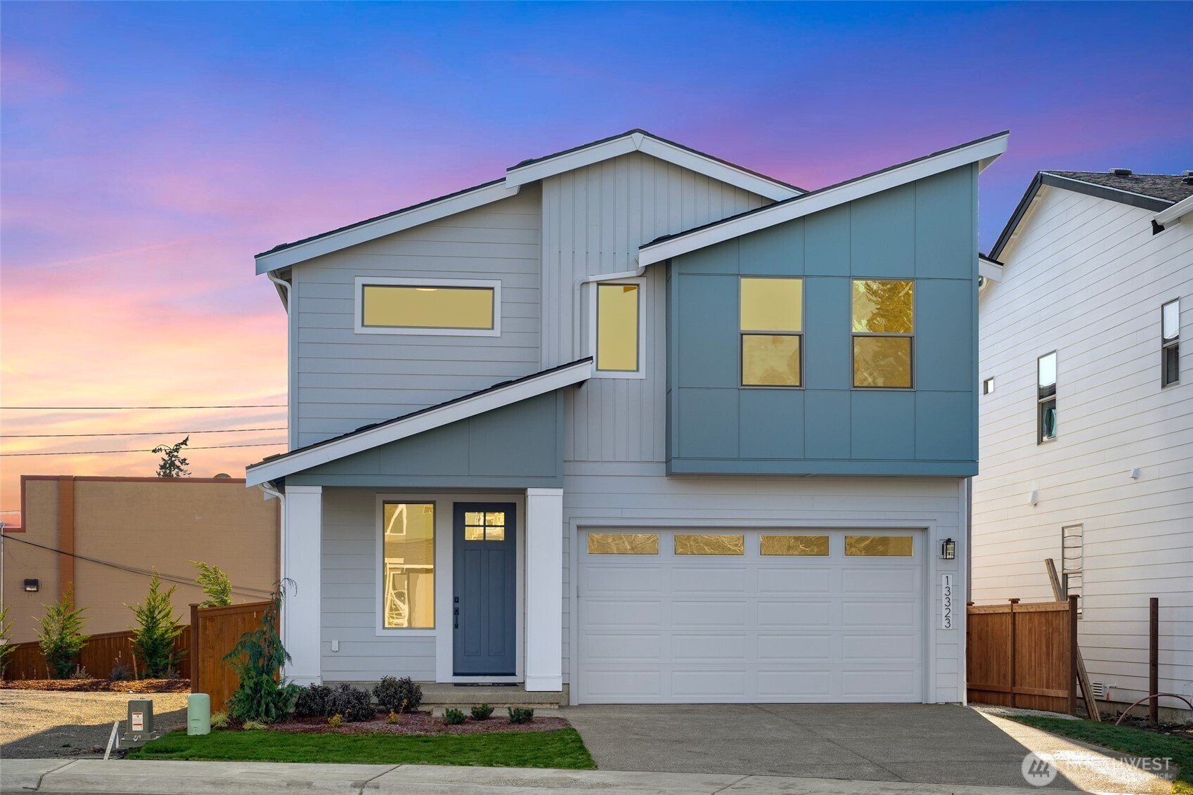 13323 SE 238th Place, Kent, WA 98042