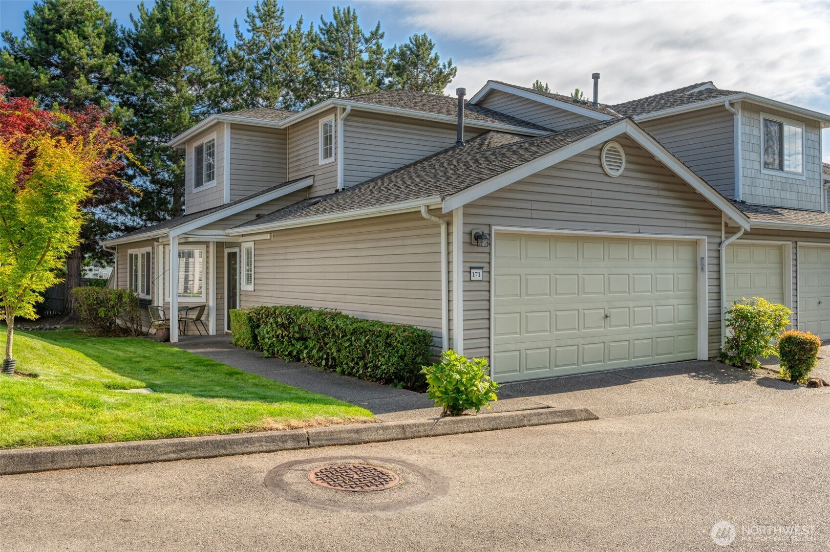 4802 Nassau Avenue NE, Tacoma, WA 98422