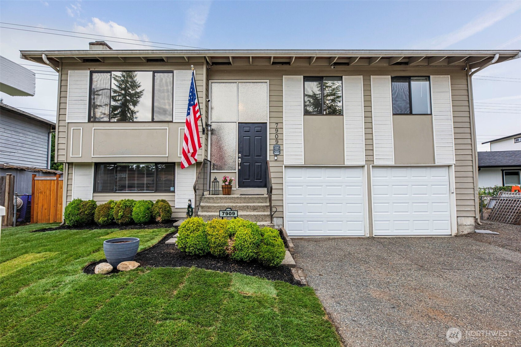 7909 Timber Circle, Everett, WA 98203