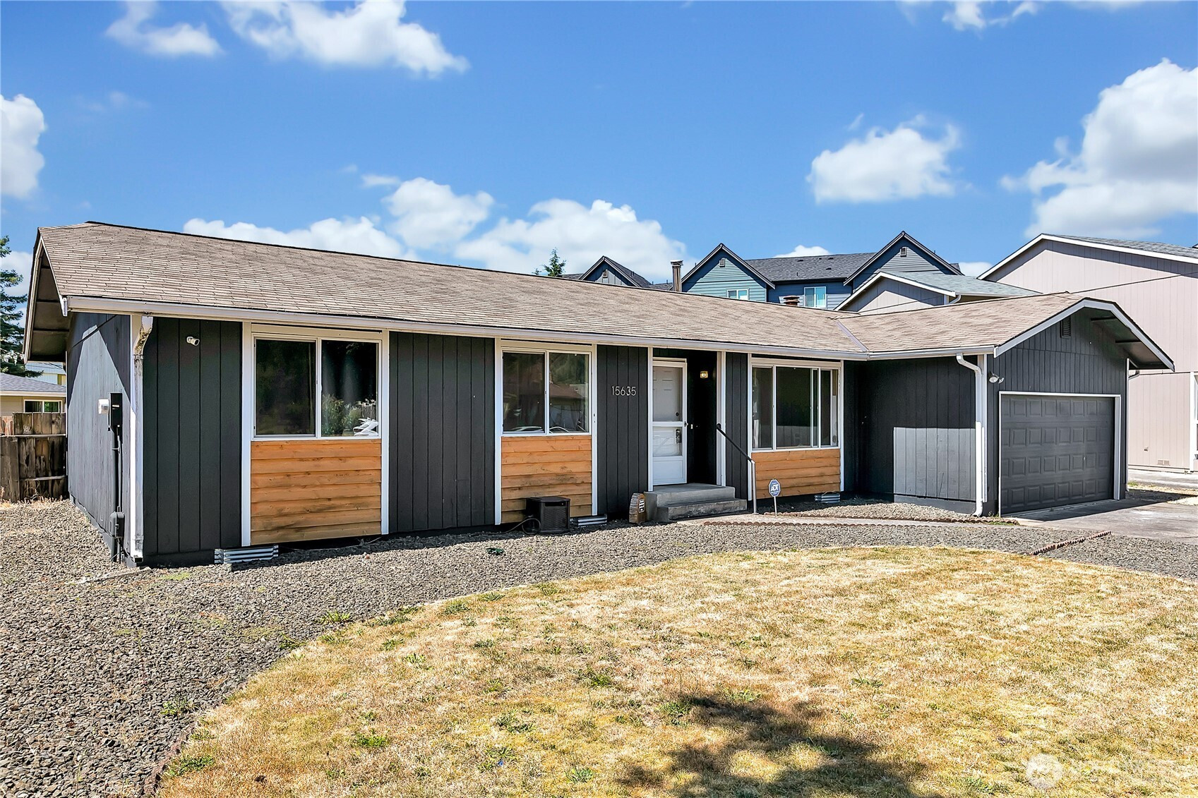 15635 63rd Street Ct E, Sumner, WA 98390