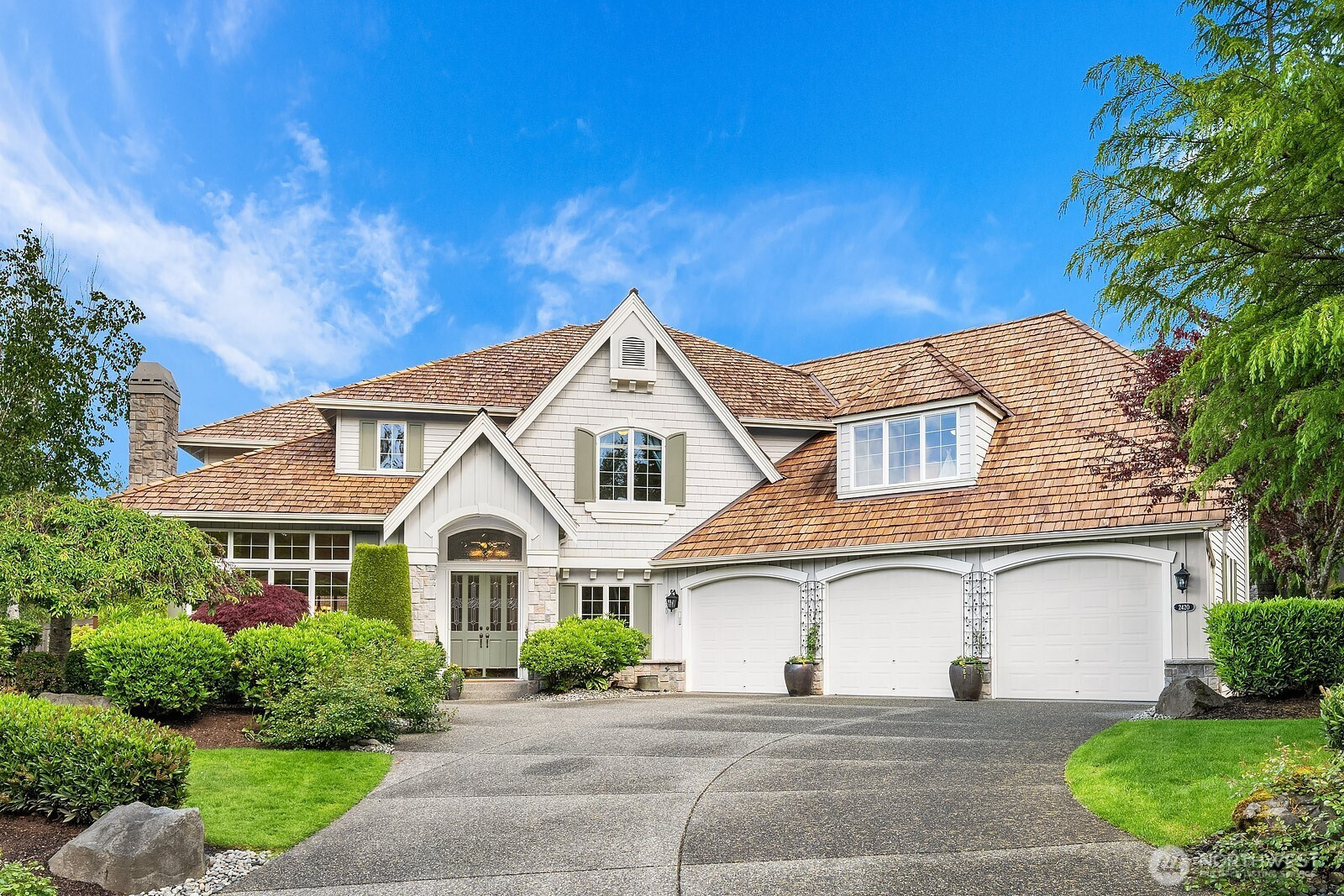 2420 278th Court SE, Sammamish, WA 98024