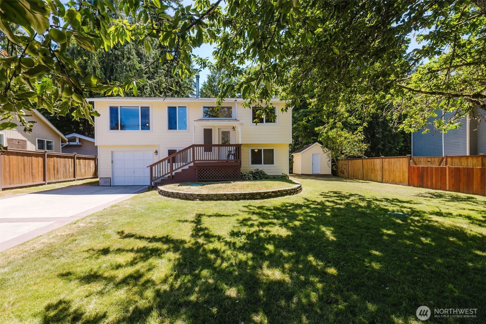 2025 NW Mulholland Boulevard, Poulsbo, WA 98370