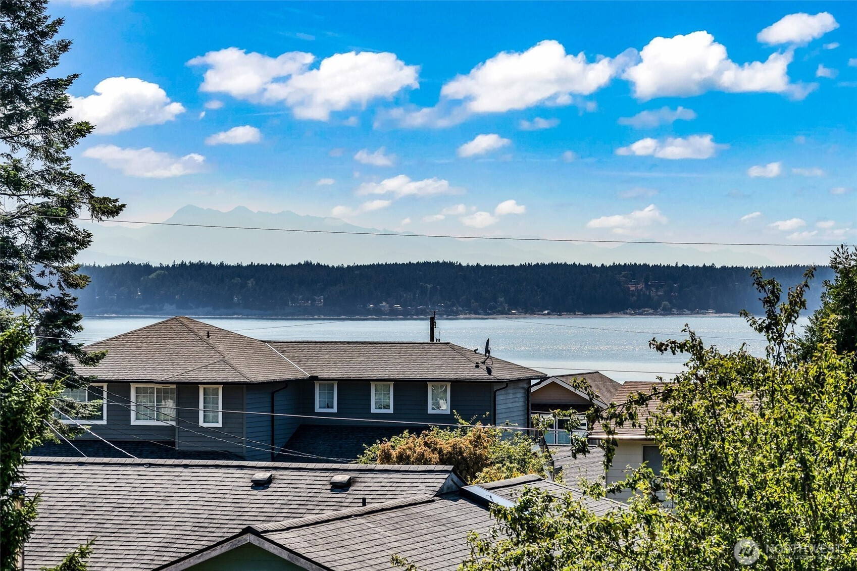 345 Seaview Court, Camano Island, WA 98282