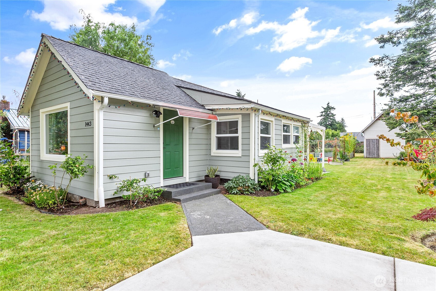 1443 Mitchell Avenue, Blaine, WA 98230