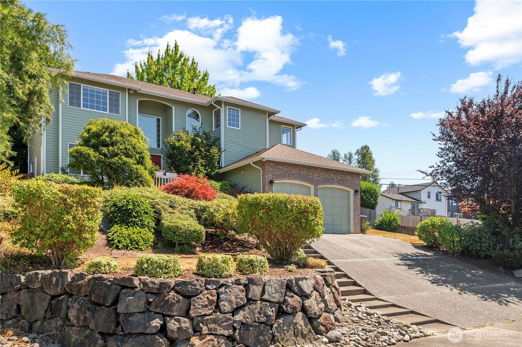 5207 69th Drive NE, Marysville, WA 98270