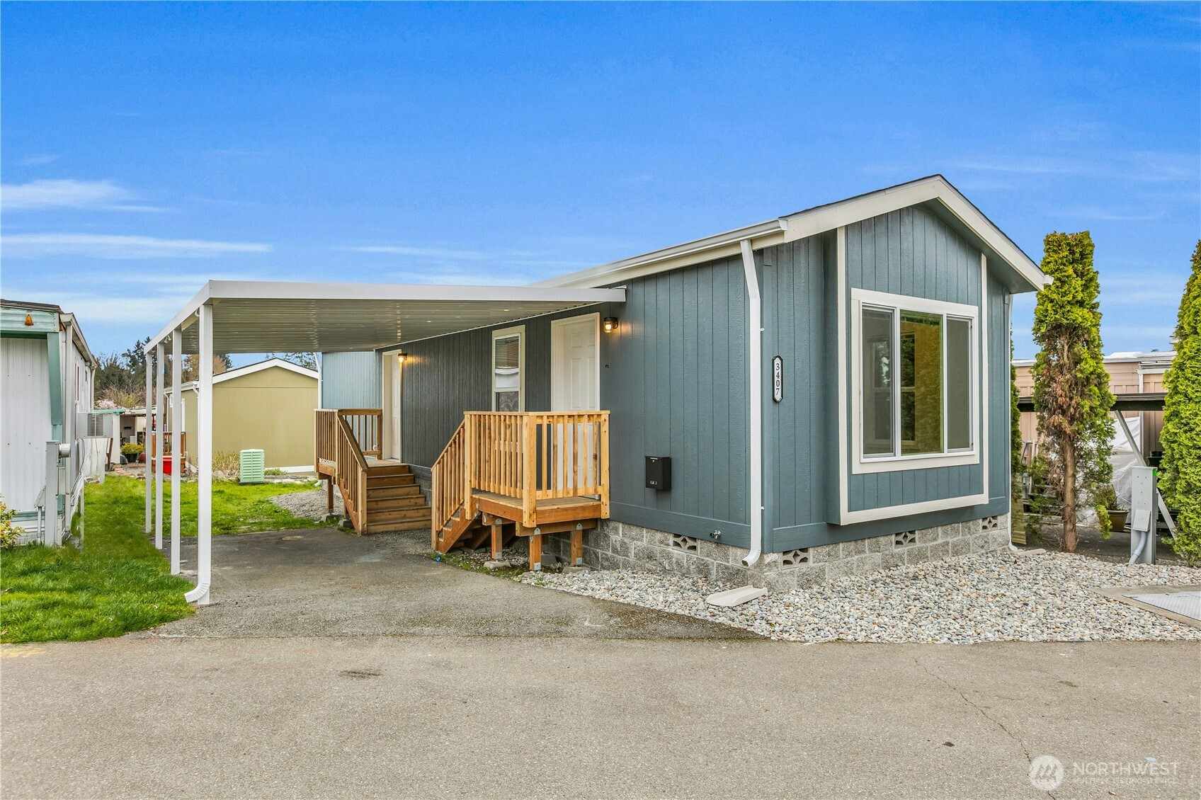 3407 S 180th Place, SeaTac, WA 98188