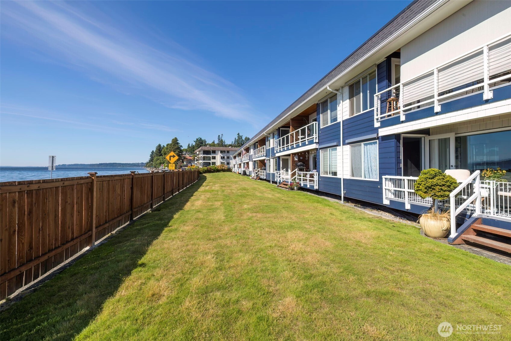 28120 Redondo Beach Drive S, Des Moines, WA 98198