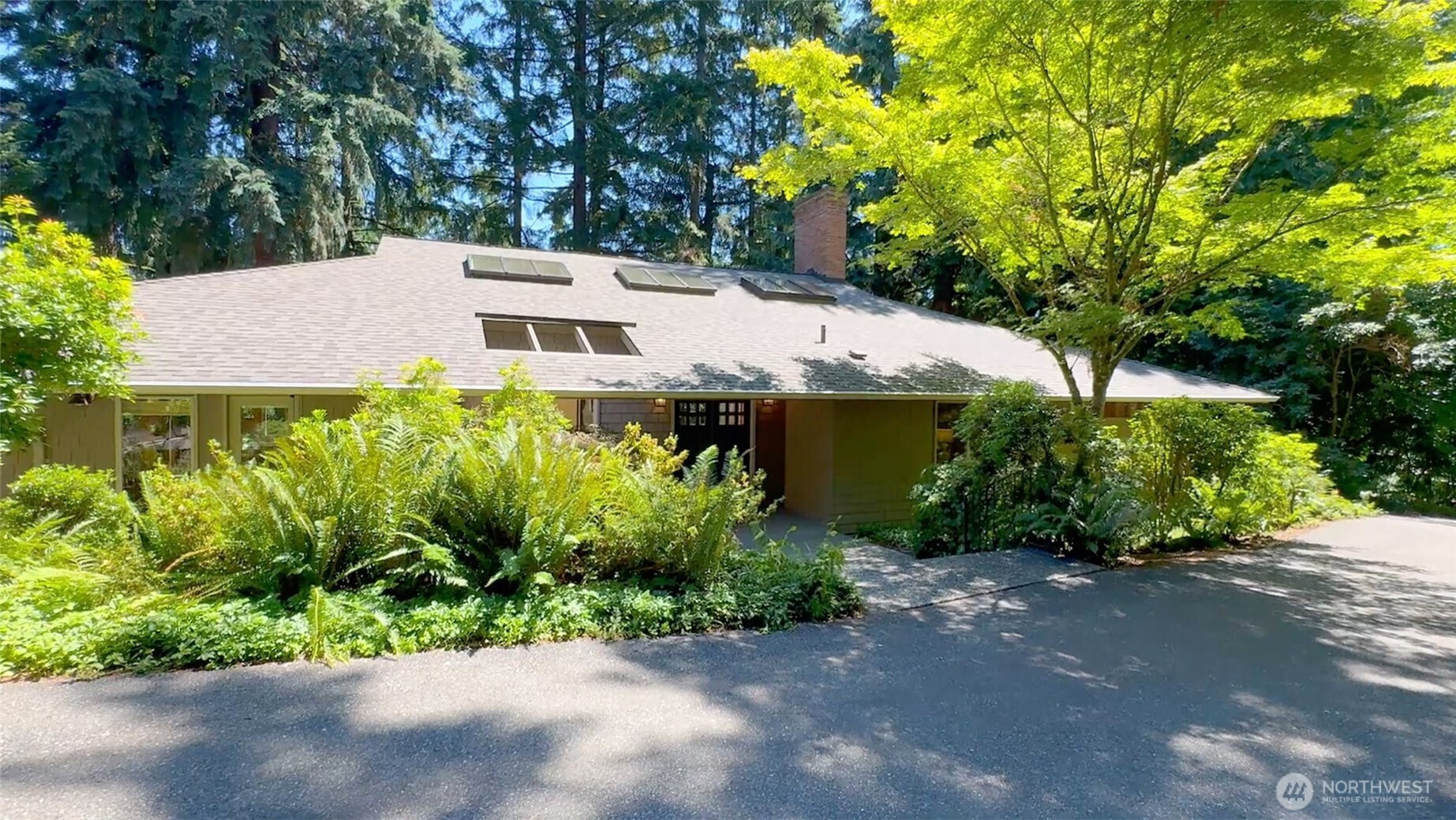 13604 NE 28th Street, Bellevue, WA 98005