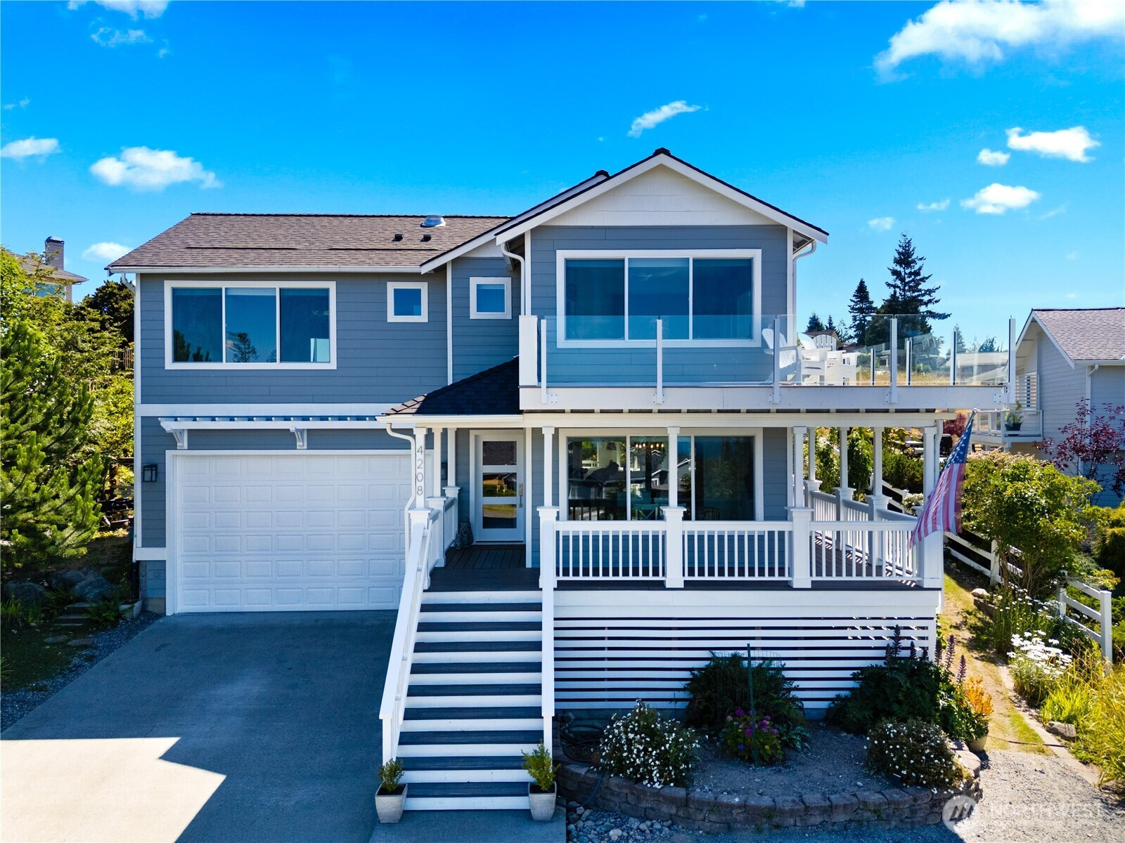 4208 Glasgow Way, Anacortes, WA 98221