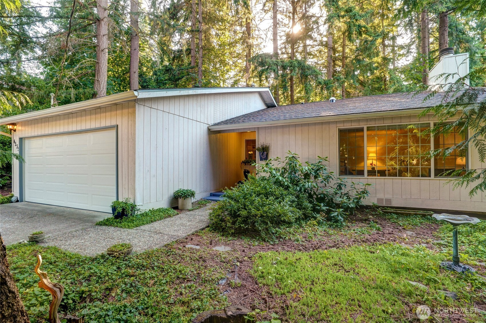 4235 164th Avenue SE, Bellevue, WA 98006