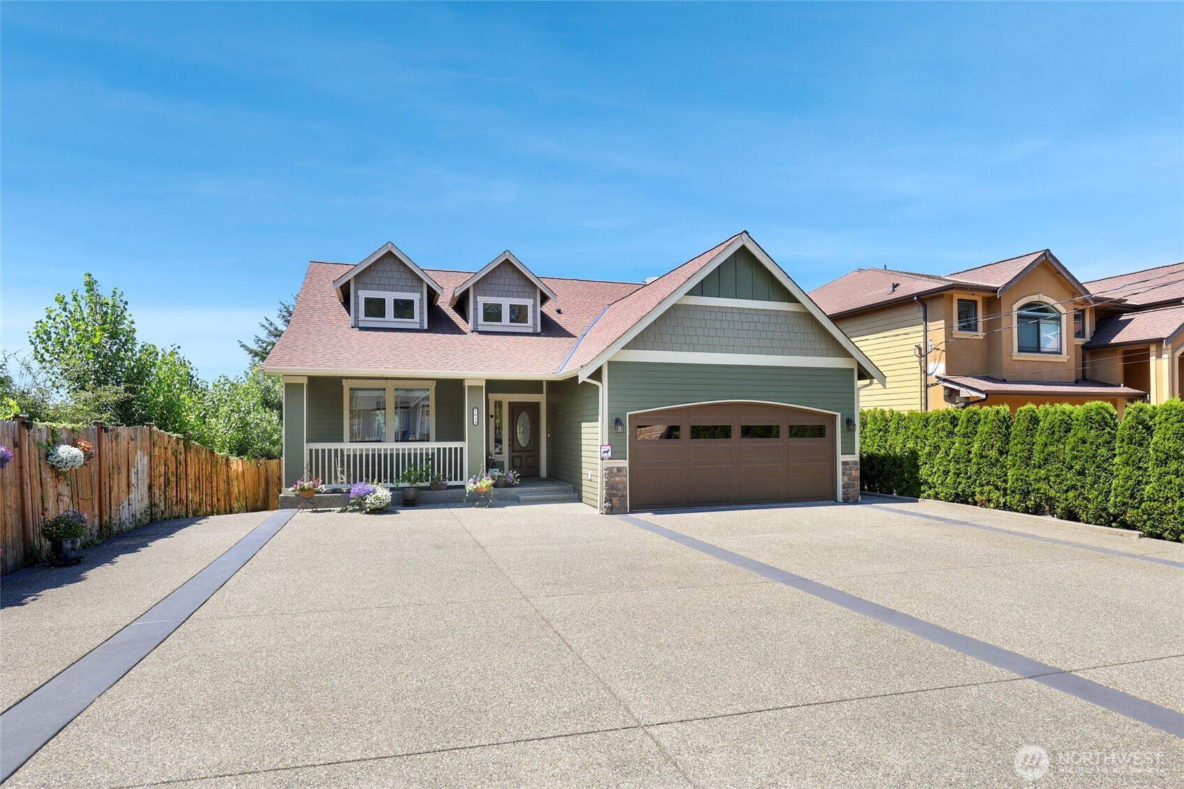 2010 Crystal Springs Road W, Tacoma, WA 98466