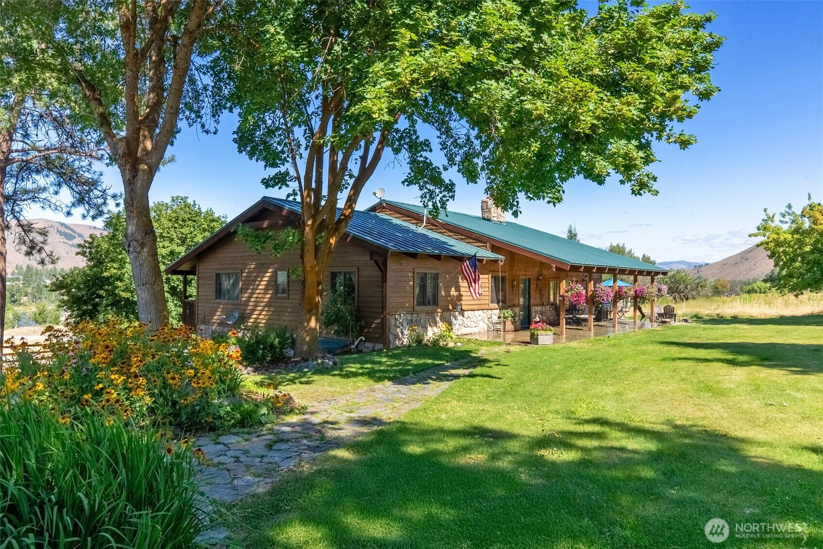 54 Wilson Road, Winthrop, WA 98862