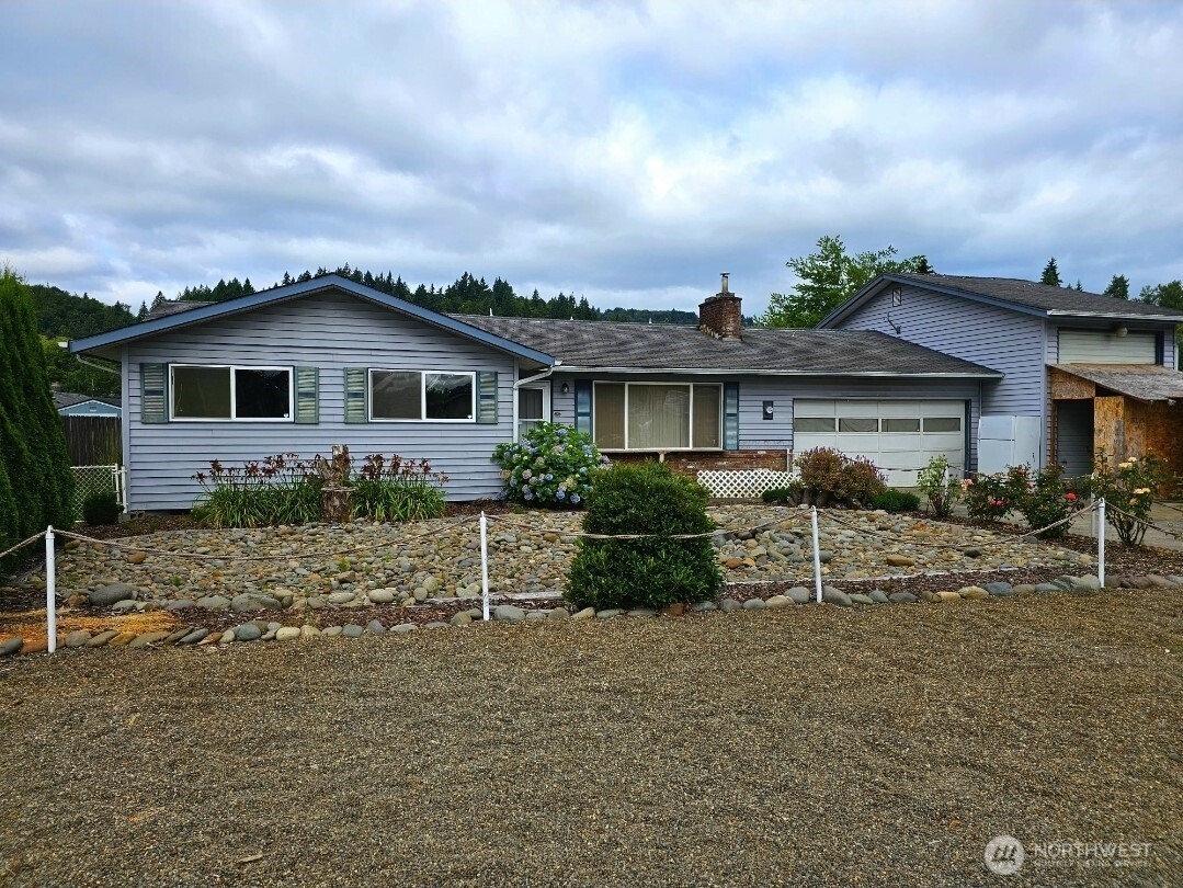 201 Ponderosa Drive, Kelso, WA 98626