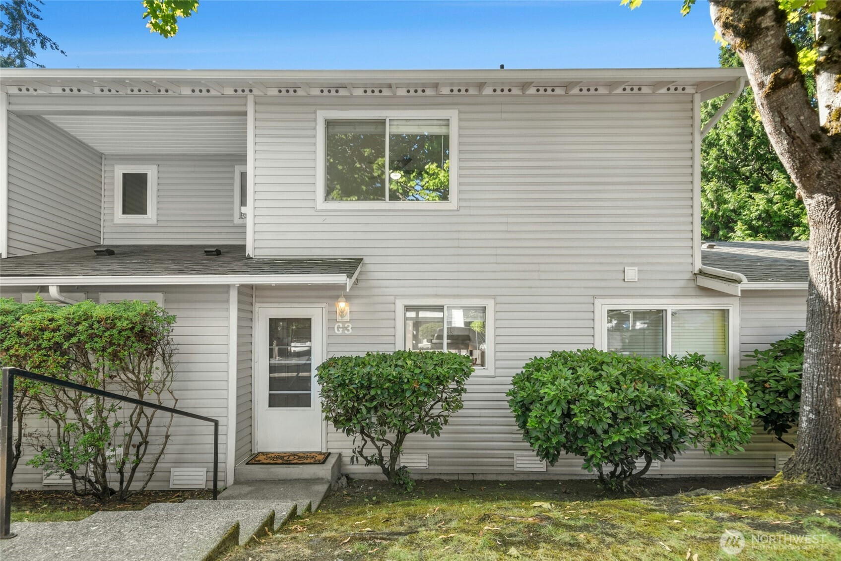 18910 Bothell Everett Highway, Bothell, WA 98012