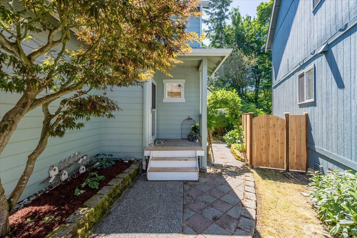 1812 NE 80th, Lake Stevens, WA 98258