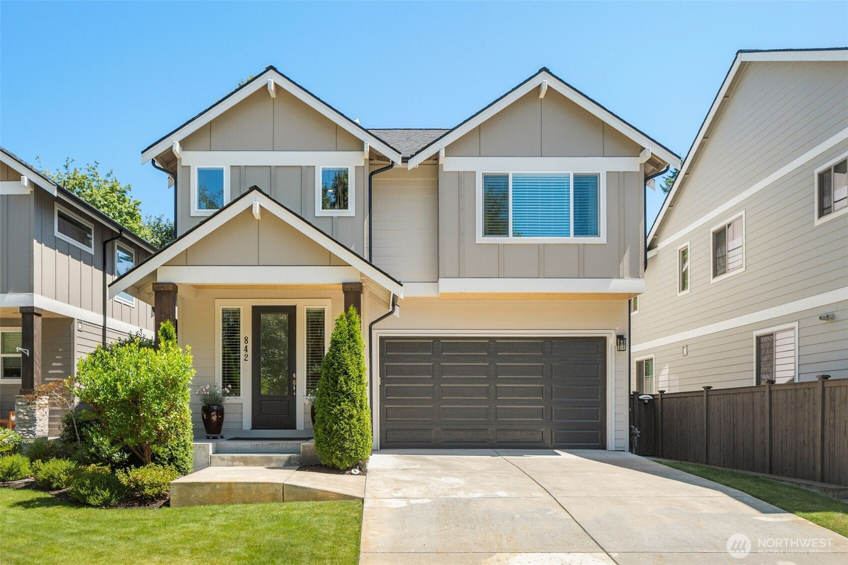 842 Chelan Place NE, Renton, WA 98059