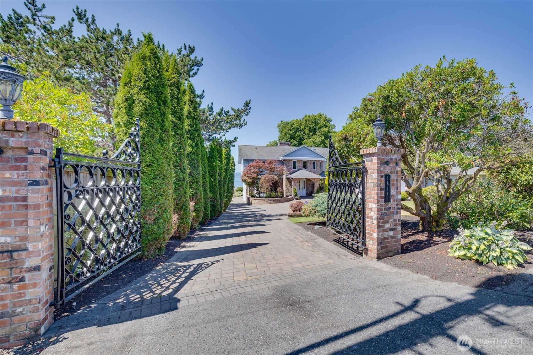 18141 Normandy Terrace SW, Normandy Park, WA 98166