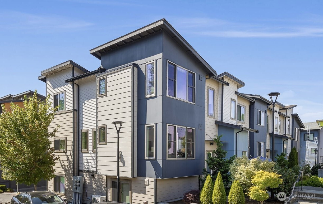 535 Fremont Walk SE, Sammamish, WA 98074