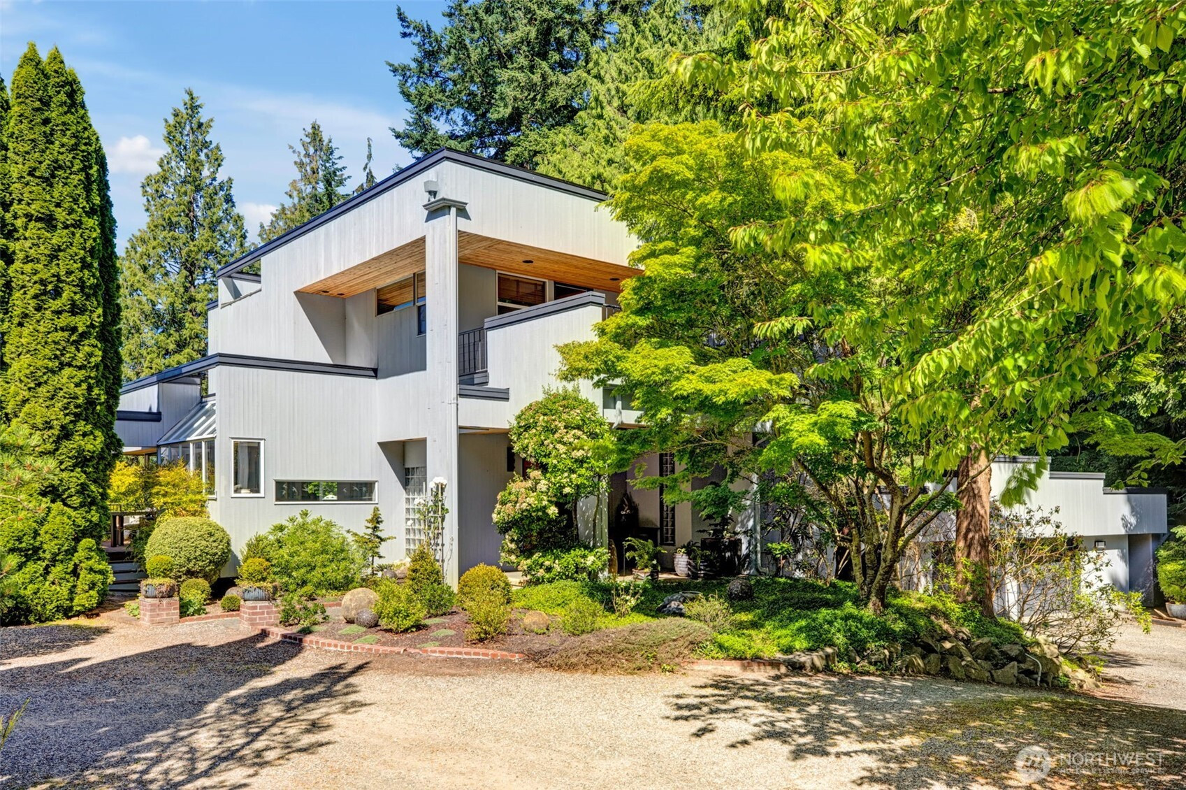 3643 Dosewallips Lane, Clinton, WA 98236