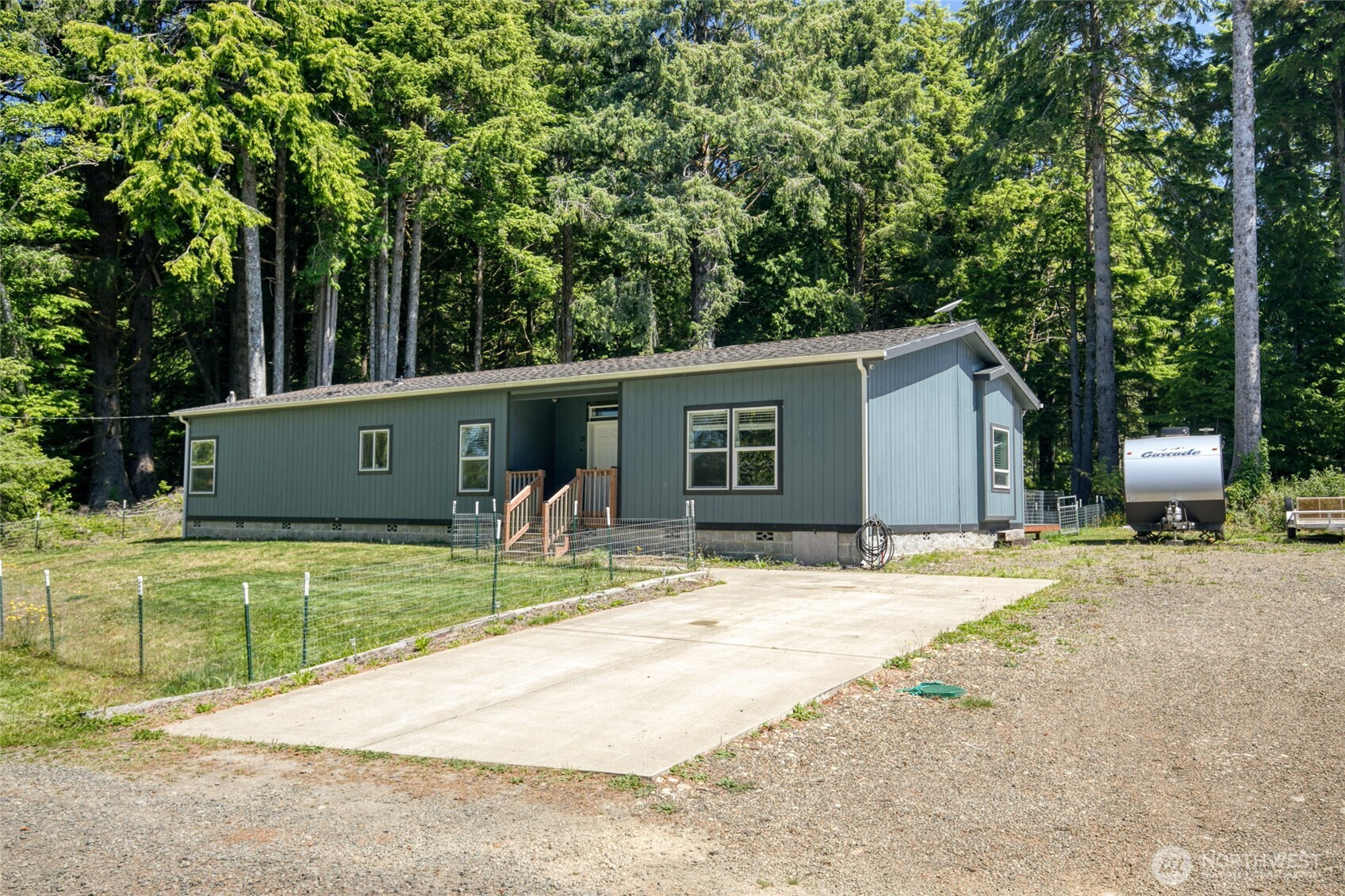 26 Ocean View Drive N, Taholah, WA 98587