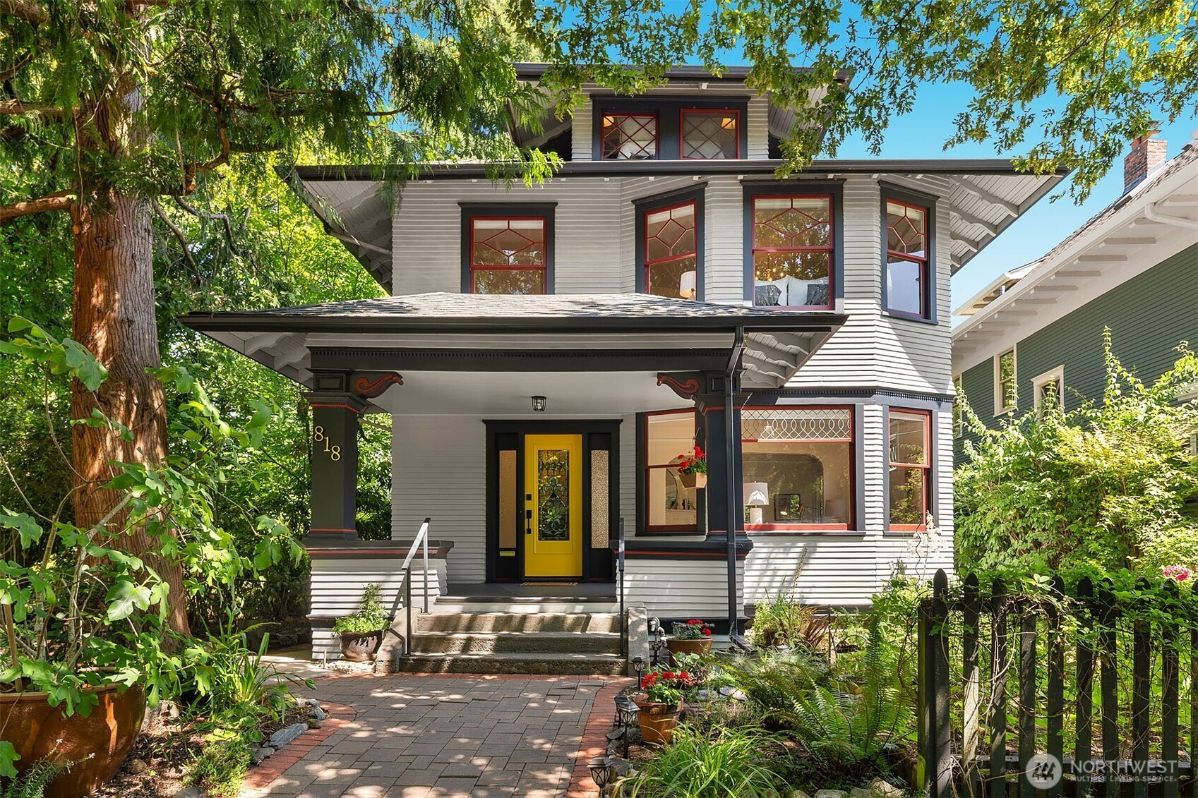 818 19th Avenue, Seattle, WA 98122
