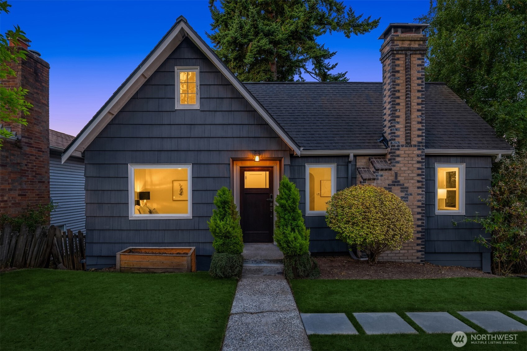 8512 19th Avenue NW, Seattle, WA 98117
