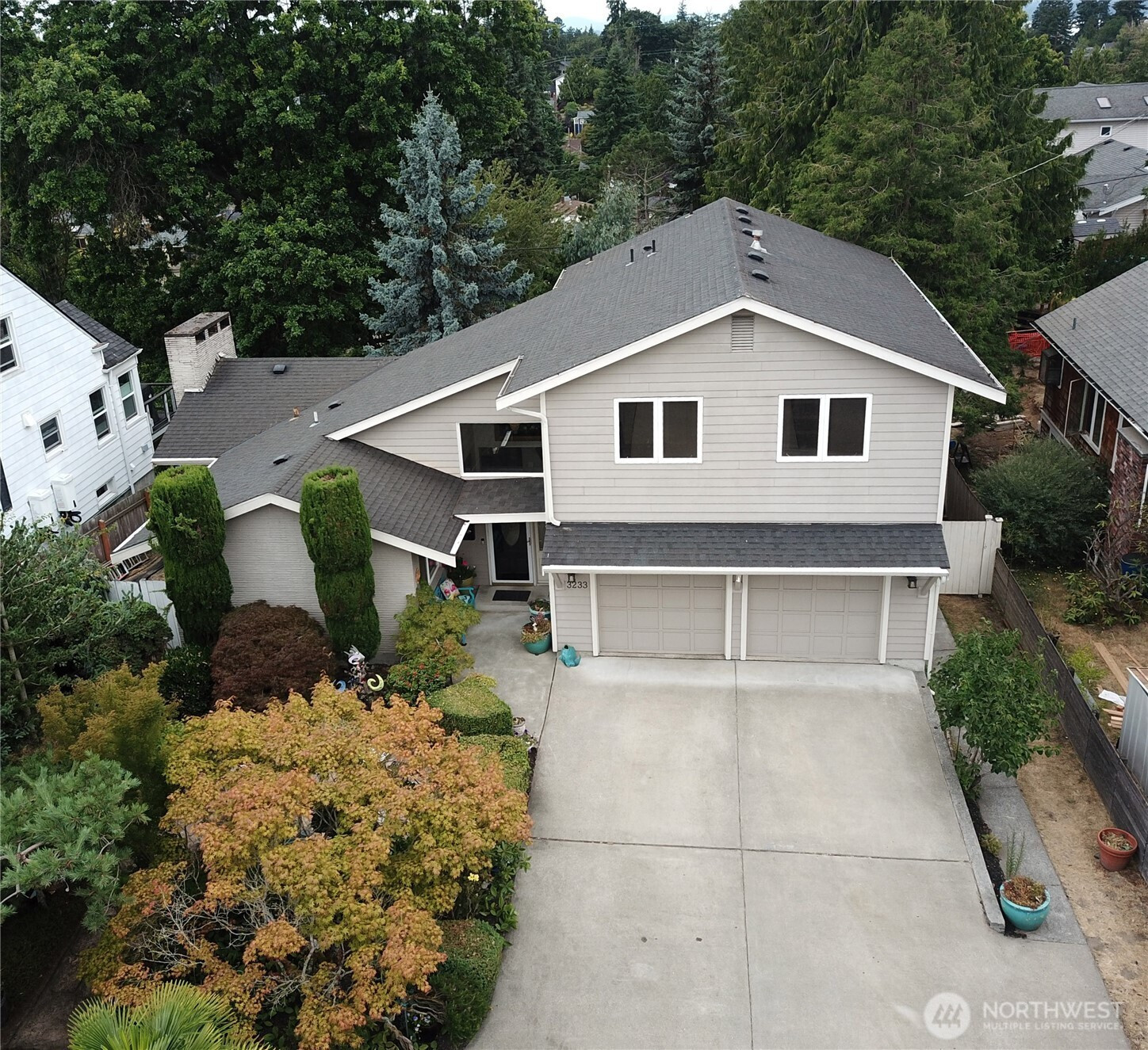 3233 45th Avenue SW, Seattle, WA 98116