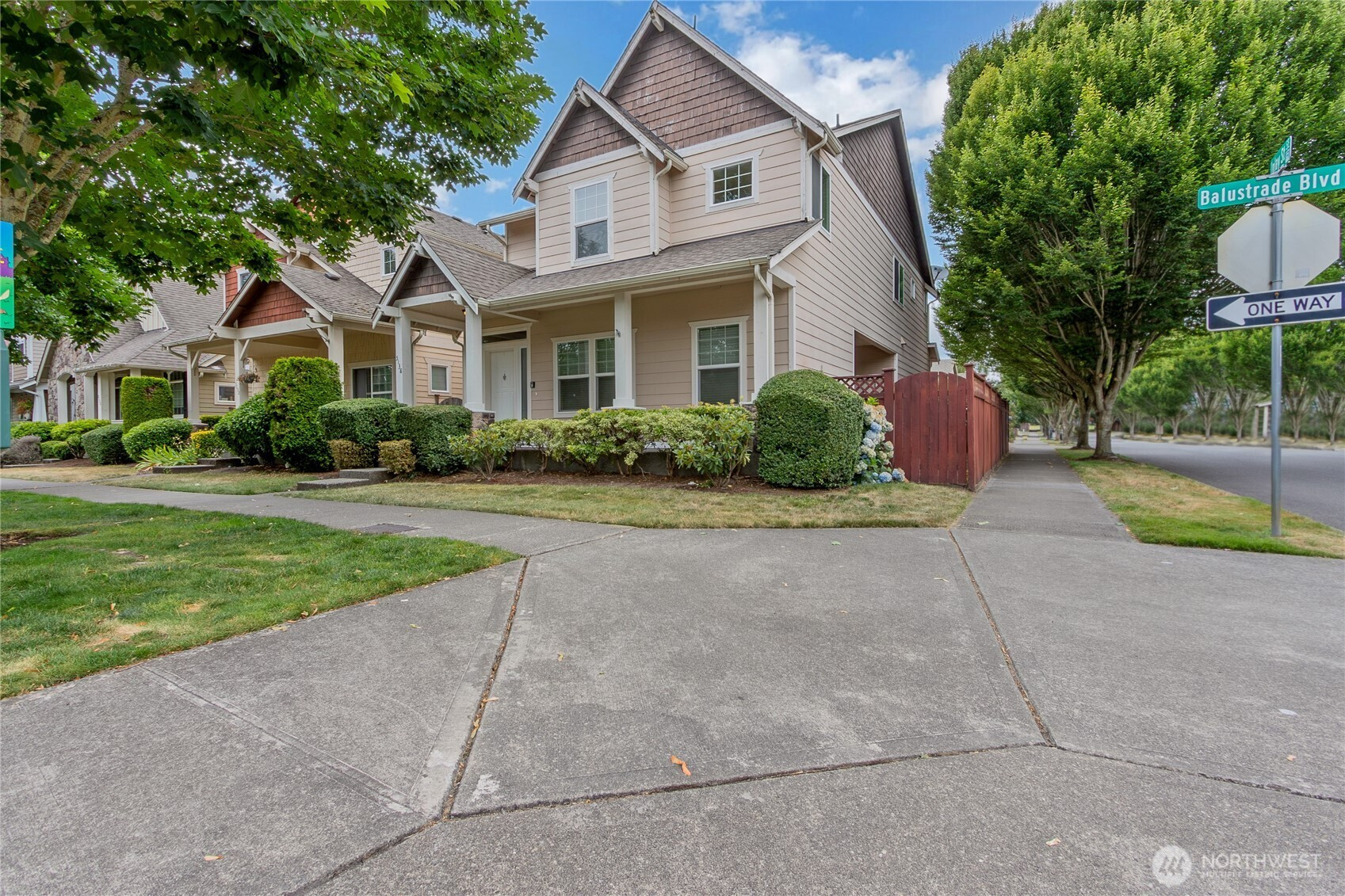 5138 Balustrade Boulevard SE, Lacey, WA 98513
