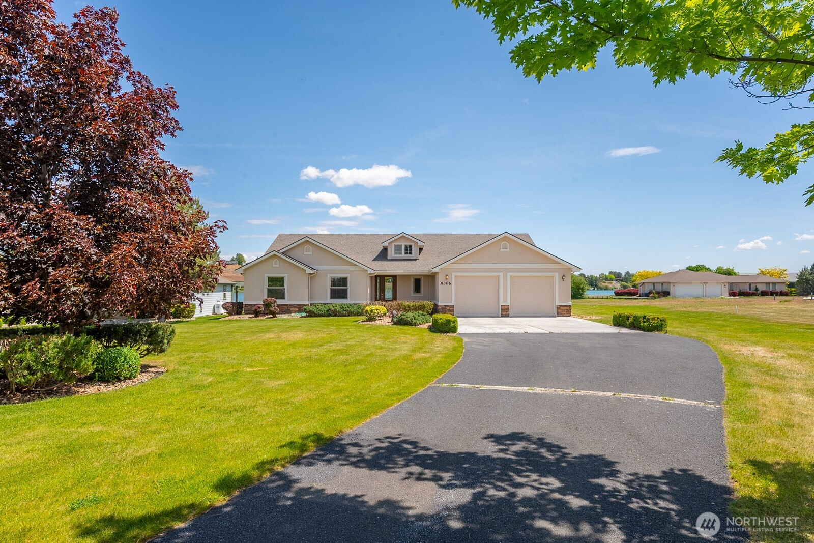 8306 Road 3.2 NE, Moses Lake, WA 98837