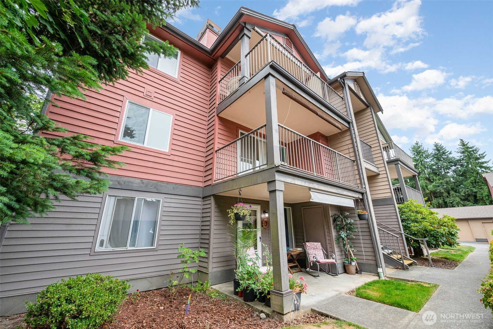 13209 Newcastle Way, Newcastle, WA 98059